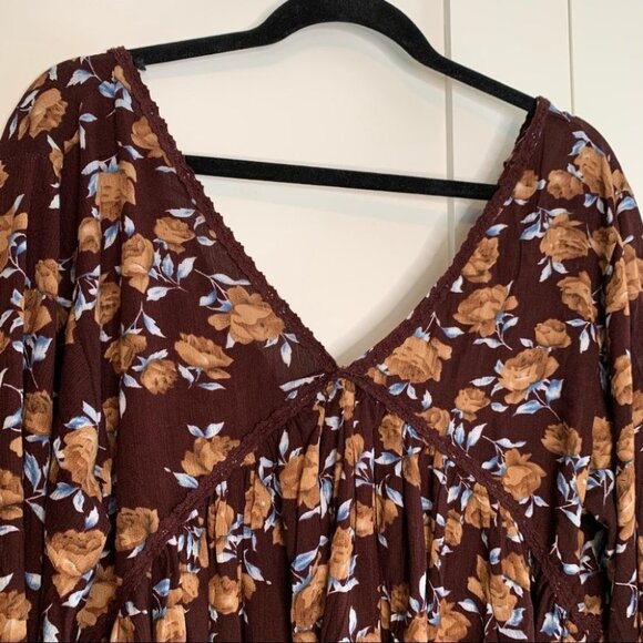 Umgee Brown Floral V cut Flowy Blouse Size Small - Picture 2 of 12